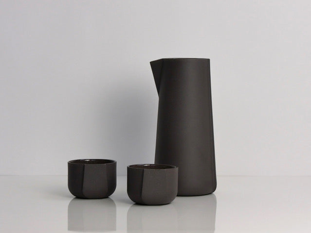 Jug & two cups